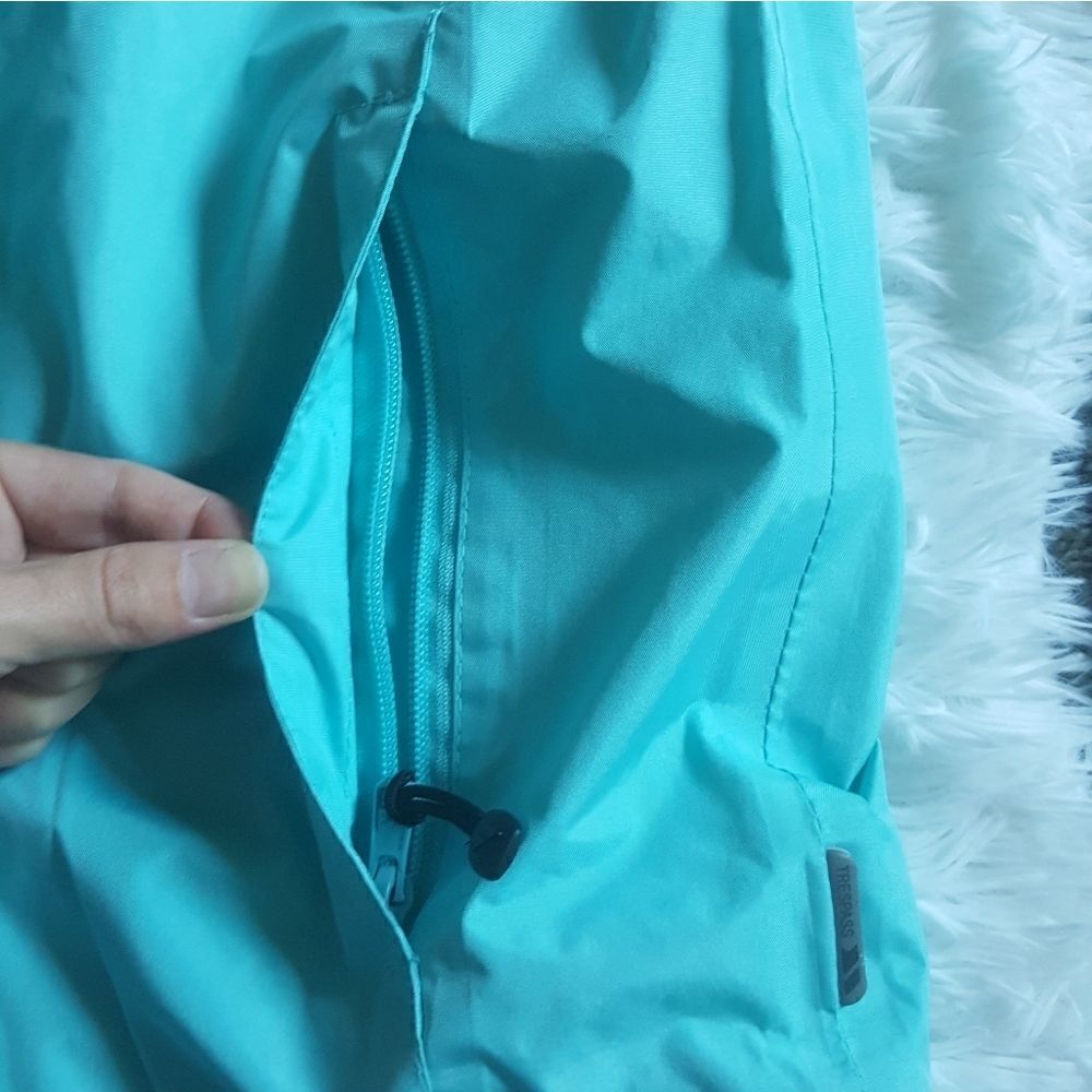 Trespass Technical Performance Waterproof Windpro… - image 6